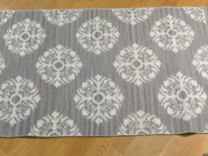 Liten rye ornament grå 60x90cm